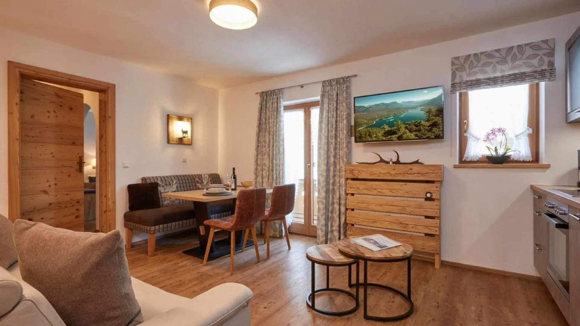 Gaestehaus Isartal Krun Apartment