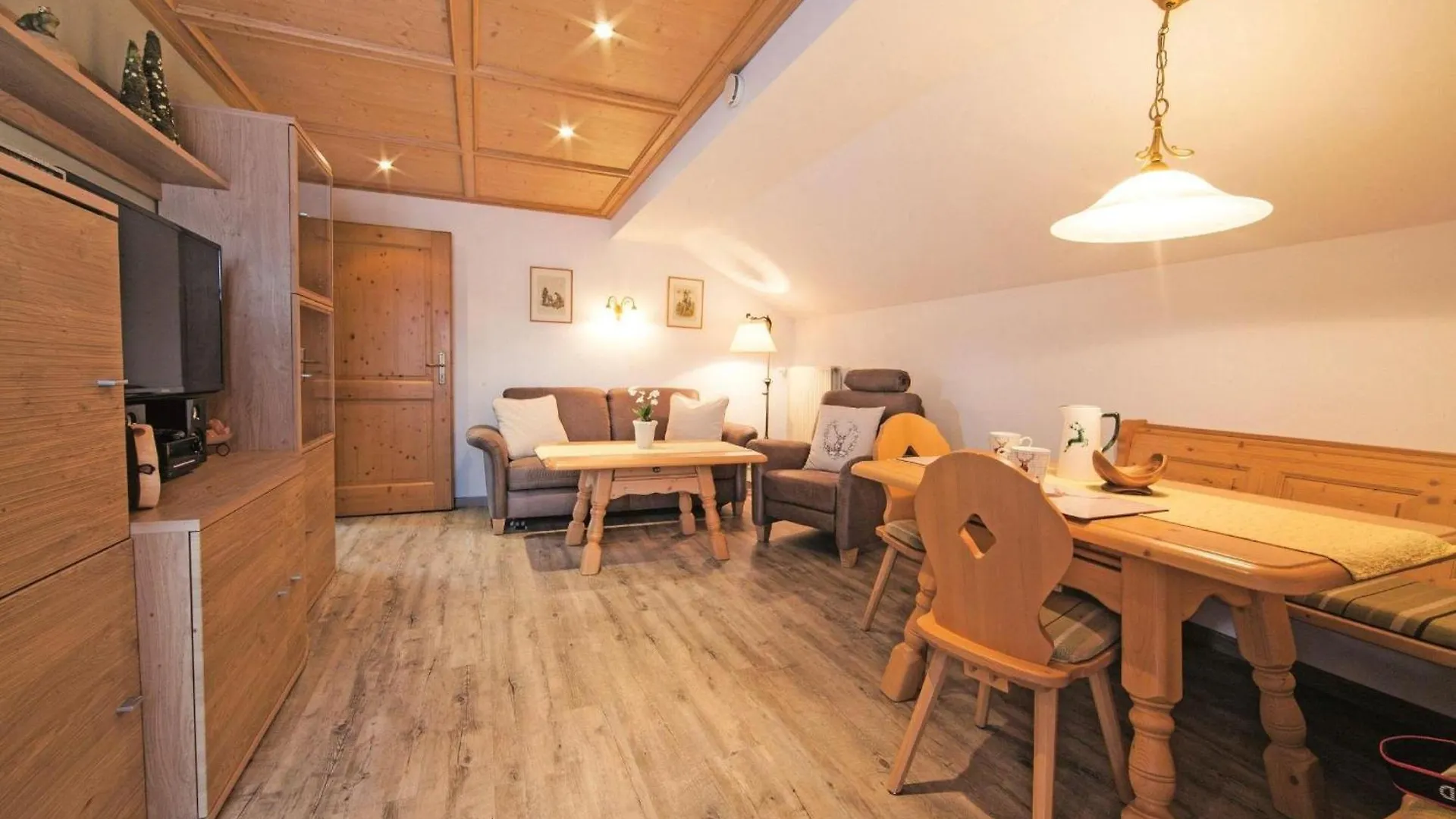 Apartment Gaestehaus Isartal Krun Germany